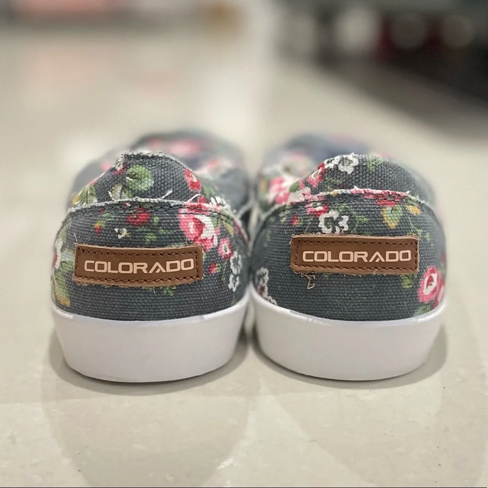 Colorado Elven Grey Floral Canvas - Picture 5 of 7